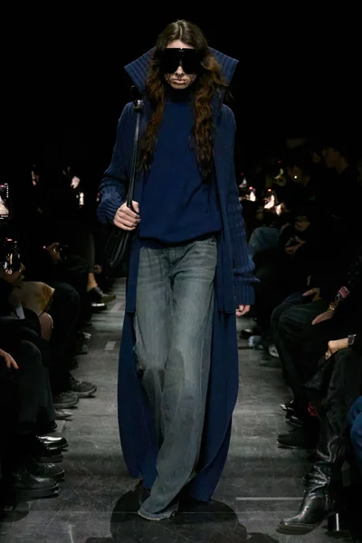 Look 22